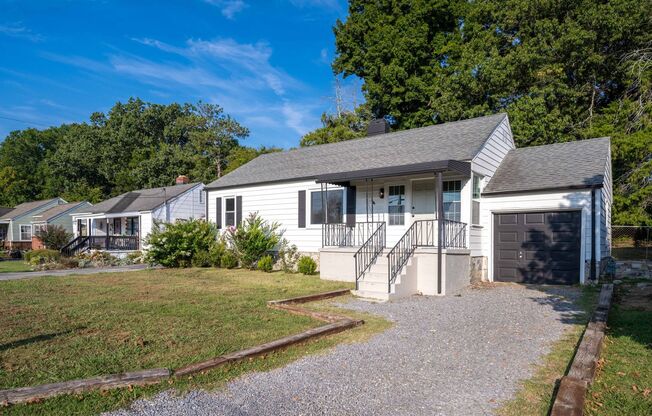 2 bedroom 1 bathroom for rent!