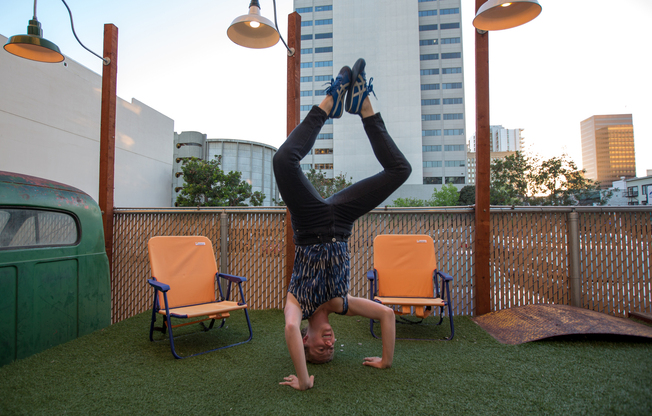 Studio, 1 bath, 264 sqft, $1,400, Unit 211