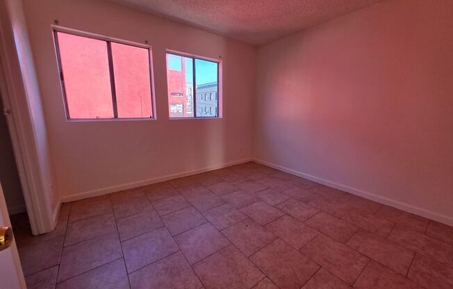 1815 5TH APTS