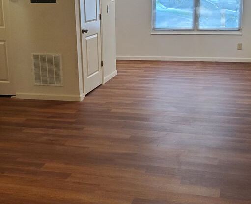 2 beds, 1.5 baths, 1,100 sqft, $1,165, Unit 684201