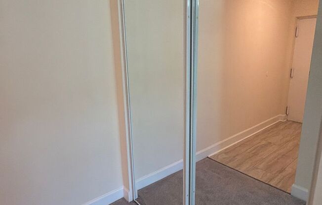 2 beds, 2 baths, 1,000 sqft, $1,950, Unit 14208 #A1