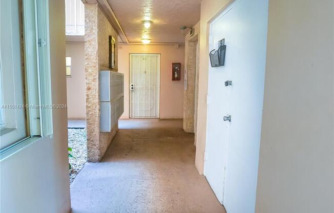 9481 EVERGREEN PL