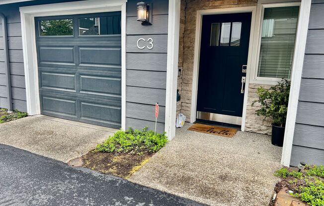 3Bd/2.5Ba Lynnwood Townhouse