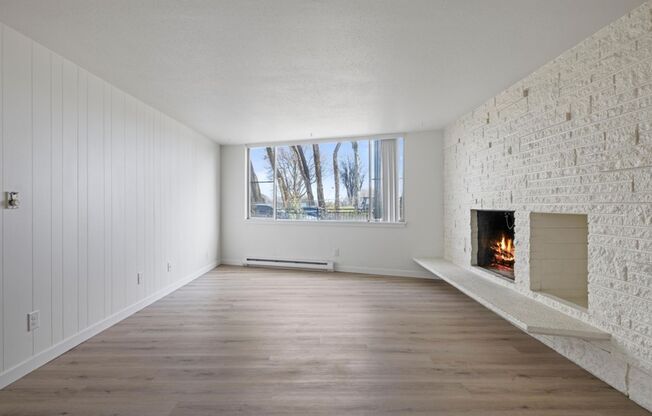 1 bed, 1 bath, 600 sqft, $1,450, Unit 112