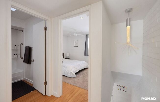 2 beds, 1.5 baths, $2,500, Unit LABS 7740 E Heatherbrae Ave - 36827520420