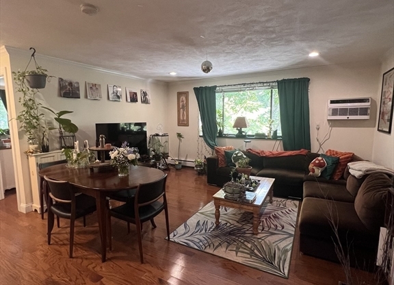 6 BLAIR PL