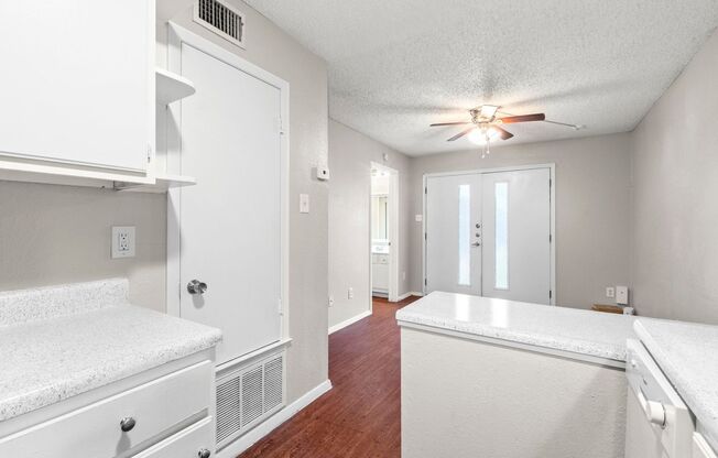 1 bed, 1 bath, 525 sqft, $1,149, Unit 108