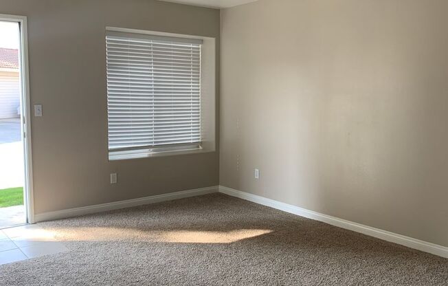 2 beds, 1 bath, 811 sqft, $1,625, Unit 2625-A