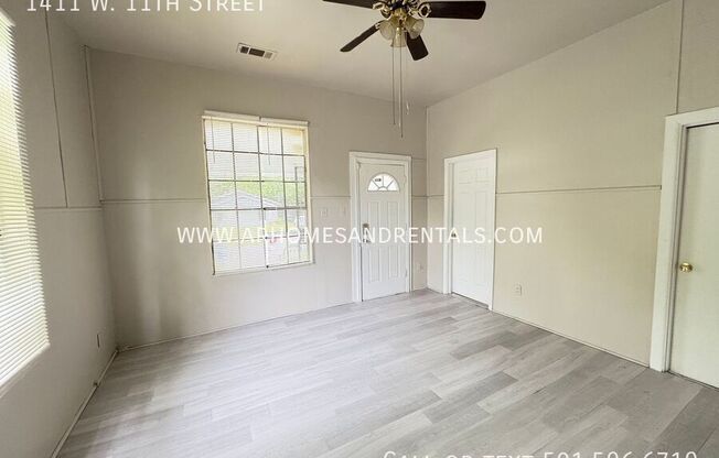 1411 W 11