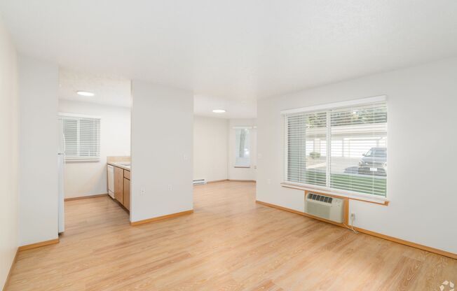 1 bed, 1 bath, 825 sqft, $1,295, Unit 242