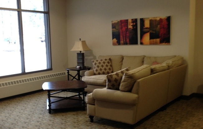 1 bed, 1 bath, 800 sqft, $2,150, Unit #402