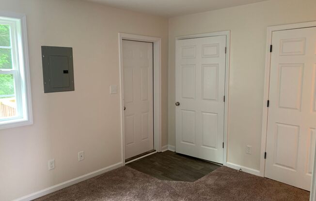 1 bed, 1 bath, 500 sqft, $895, Unit 114