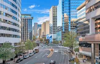 Enjoy Life At London Normandy House Apartments In Arlington VA