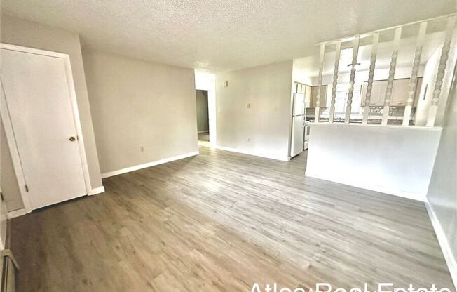 64 NEWPORT CIR