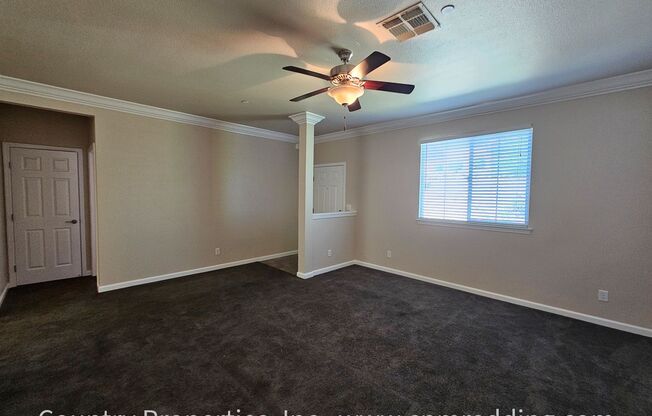 Spacious 5 Bedroom in the Heart of Redding!