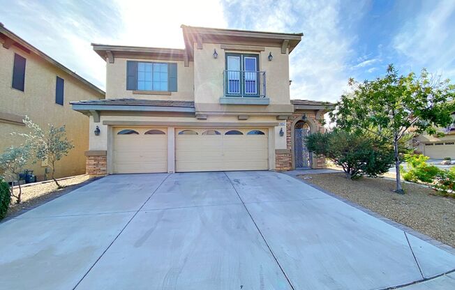 4 BEDROOM HOME 3 CAR GARAGE ON A CORNER LOT IN NORTHWEST
