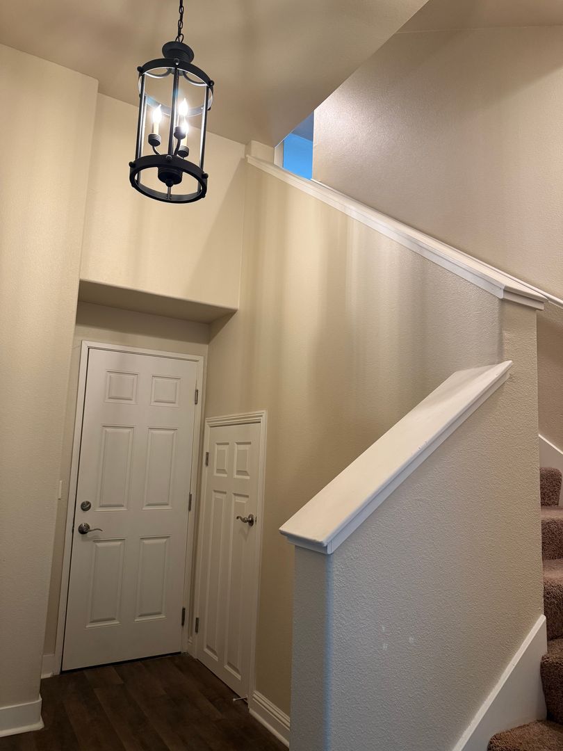 2 beds, 2.5 baths, $2,350, Unit UNIT 603