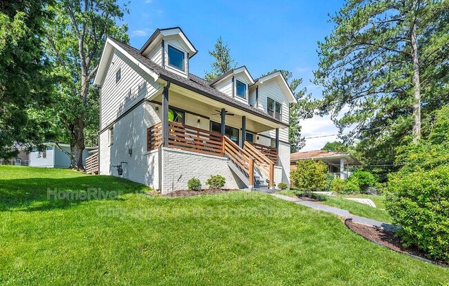 3412 COLLIER DR NW