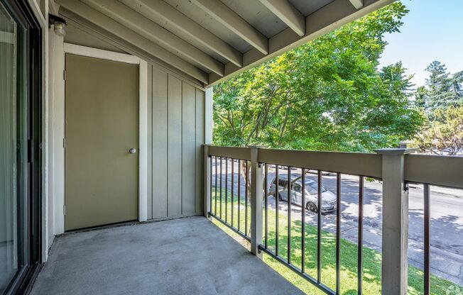 1 bed, 1 bath, 660 sqft, $1,505, Unit 81