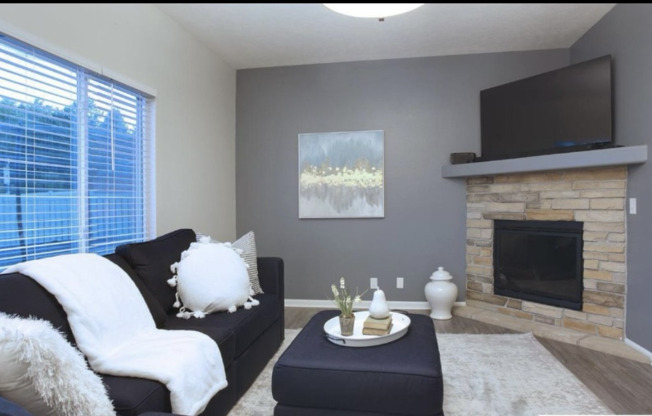 1507 OLD GAELIC ST