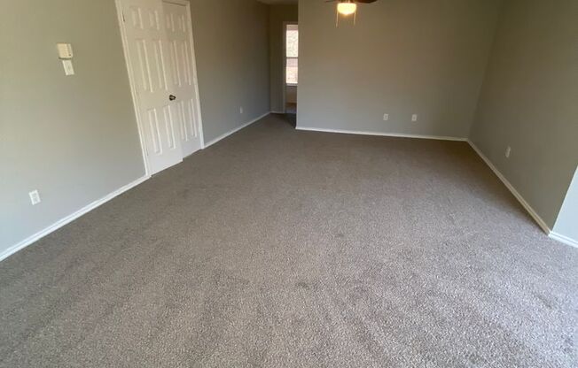 1220 CRABTREE CT