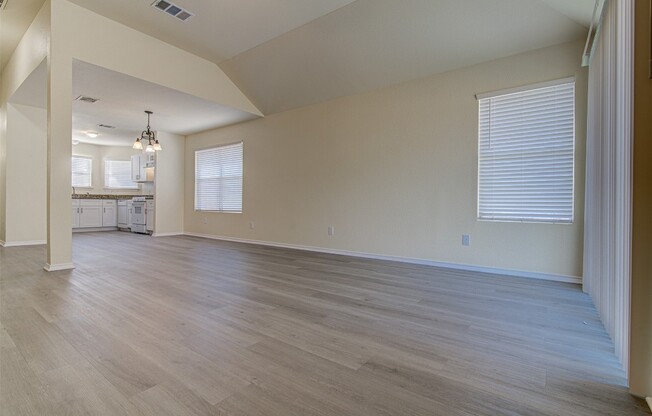 1604 SOUTHWESTERN TRL