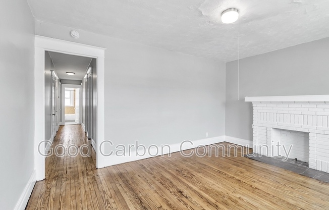 1209 HERTEL AVE
