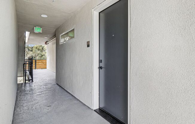 2 beds, 2 baths, 818 sqft, $3,095, Unit 143