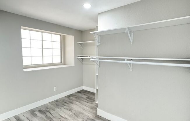 Beautifully maintained 1,219 sq. ft., 2-bedroom, 2-bathroom, 2nd floor condo