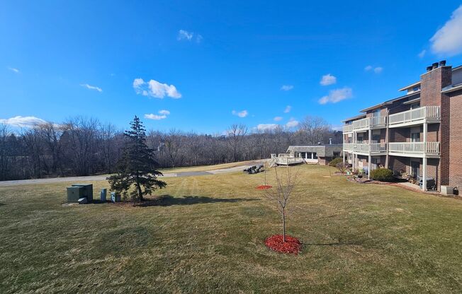 1 bed, 1 bath, 1,078 sqft, $1,229, Unit 1401 079