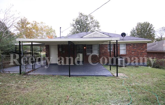 Welcome to 3489 Overton Crossing St in Memphis, TN!