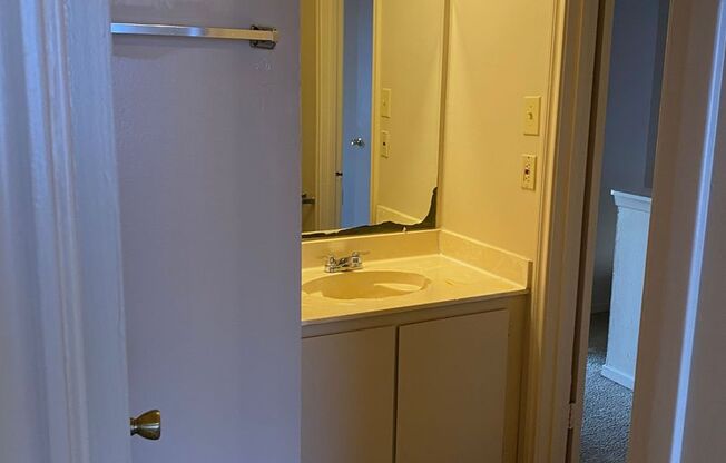 2 beds, 2 baths, $1,025