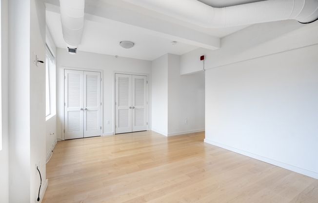 2 beds, 2 baths, 1,708 sqft, $5,500, Unit 6-5