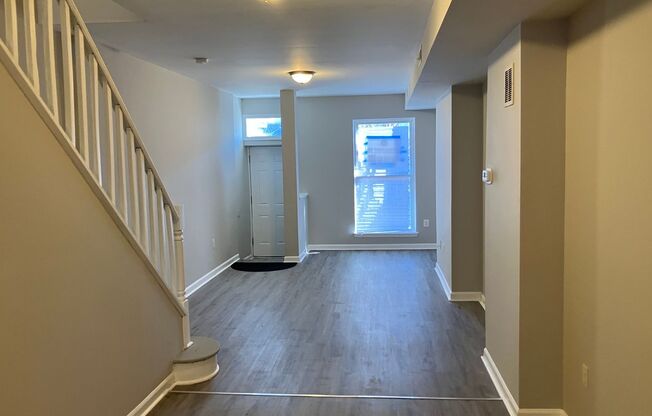 Spacious 3 Bedroom Home Near Johns Hopkins
