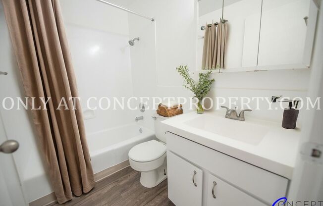 2 beds, 1 bath, 935 sqft, $1,199, Unit 15