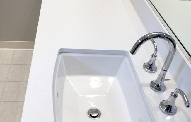 2 beds, 1.5 baths, 1,000 sqft, $3,295, Unit 58