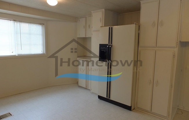 2 beds, 1 bath, $1,205, Unit Space 55