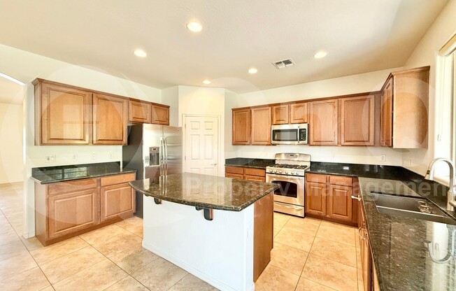 4705 W SWEET IRON PASS
