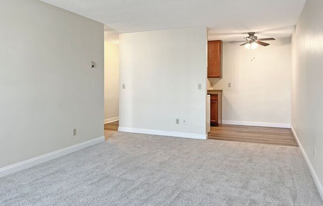 1 bed, 1 bath, 650 sqft, $1,095, Unit 3050210