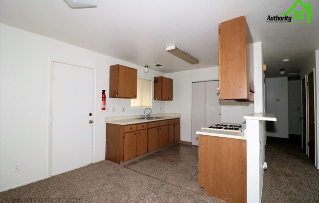 3 beds, 1 bath, $1,595