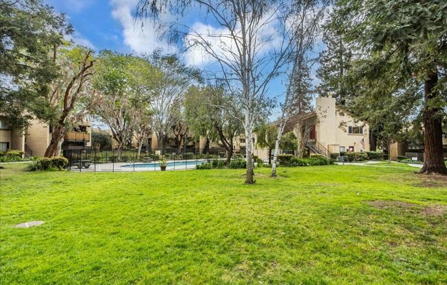 1 bed, 1 bath, $2,500, Unit Unit 227