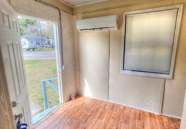 203 CHEROKEE ST