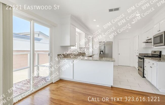 22621 EASTWOOD ST