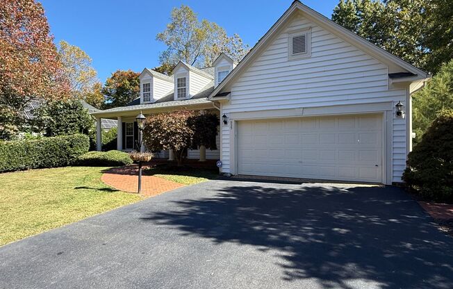 935 Charter Oaks Drive - Spacious 5-Bedroom Home in the Dunlora Community!