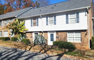 Three Bedroom Townhouse in Spartanburg Sc for Rent!