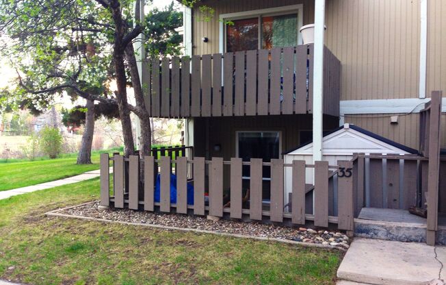 Charming 1bd/1ba Condo in the Heart of Niwot – Just 8.7 Miles from DT Boulder