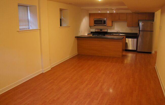 3 beds, 2 baths, 1,355 sqft, $2,595, Unit 2134-G