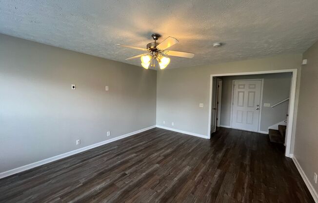 Available Now! *Half Off 1st Month's Rent!* 3 Bedroom 2.5 Bath Home in Lavergne - Lake Forest