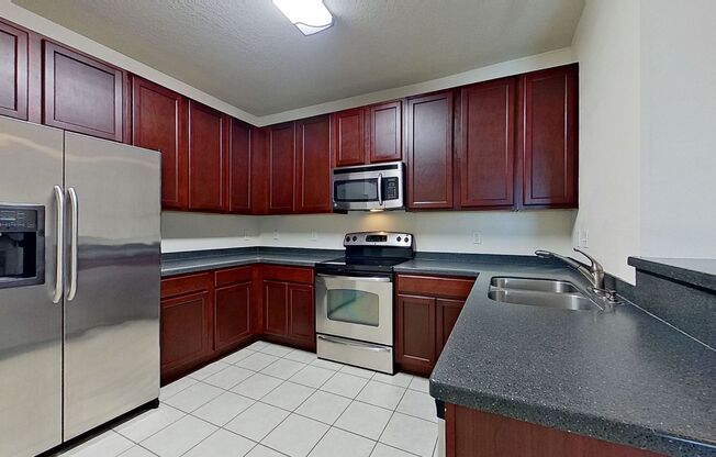 3 beds, 2 baths, $1,650