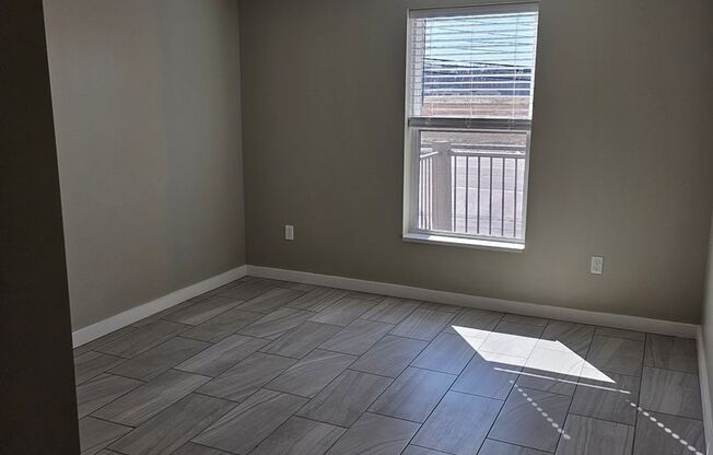 2 beds, 2 baths, 1,218 sqft, $1,350, Unit Neptune 205